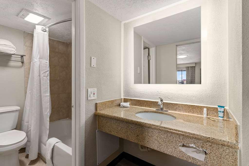 Days Inn By Wyndham Albuquerque Northeast חדר תמונה